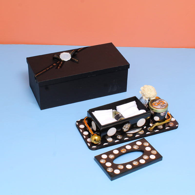 Dot Visage Powder Room Elegance