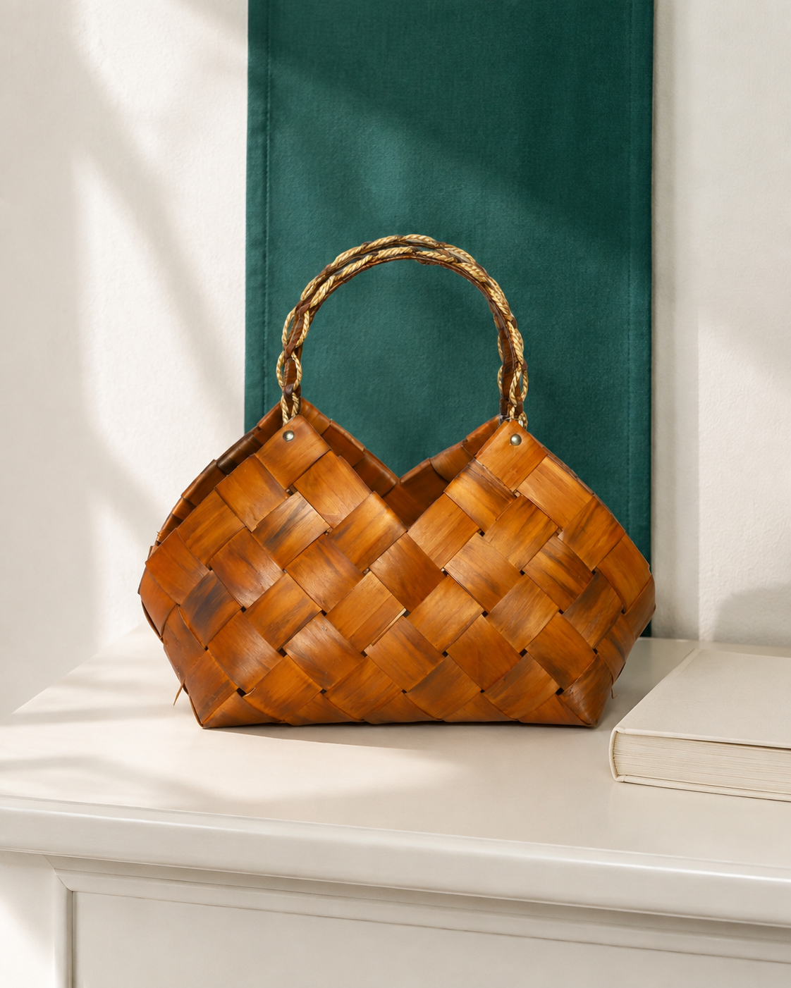 Izzhaar Handcrafted Wooden Tote Basket XL - Brown