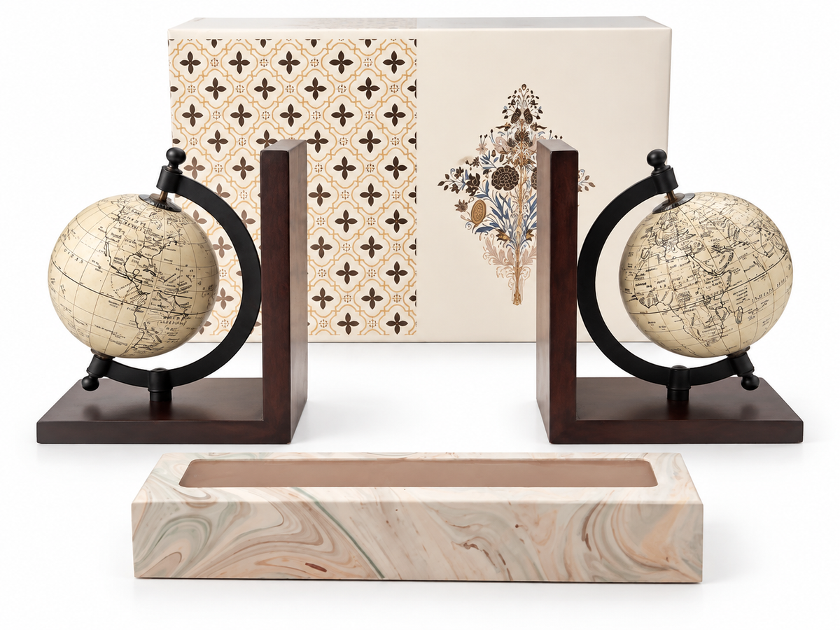 Izzhaar The Atlas Royale Collection