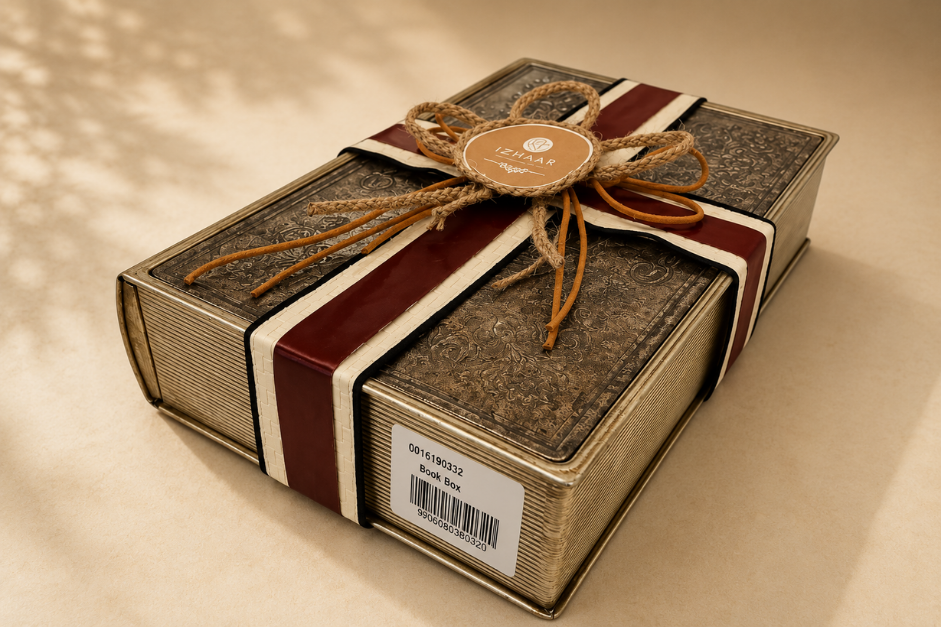 Izzhaar Book-Style Gift