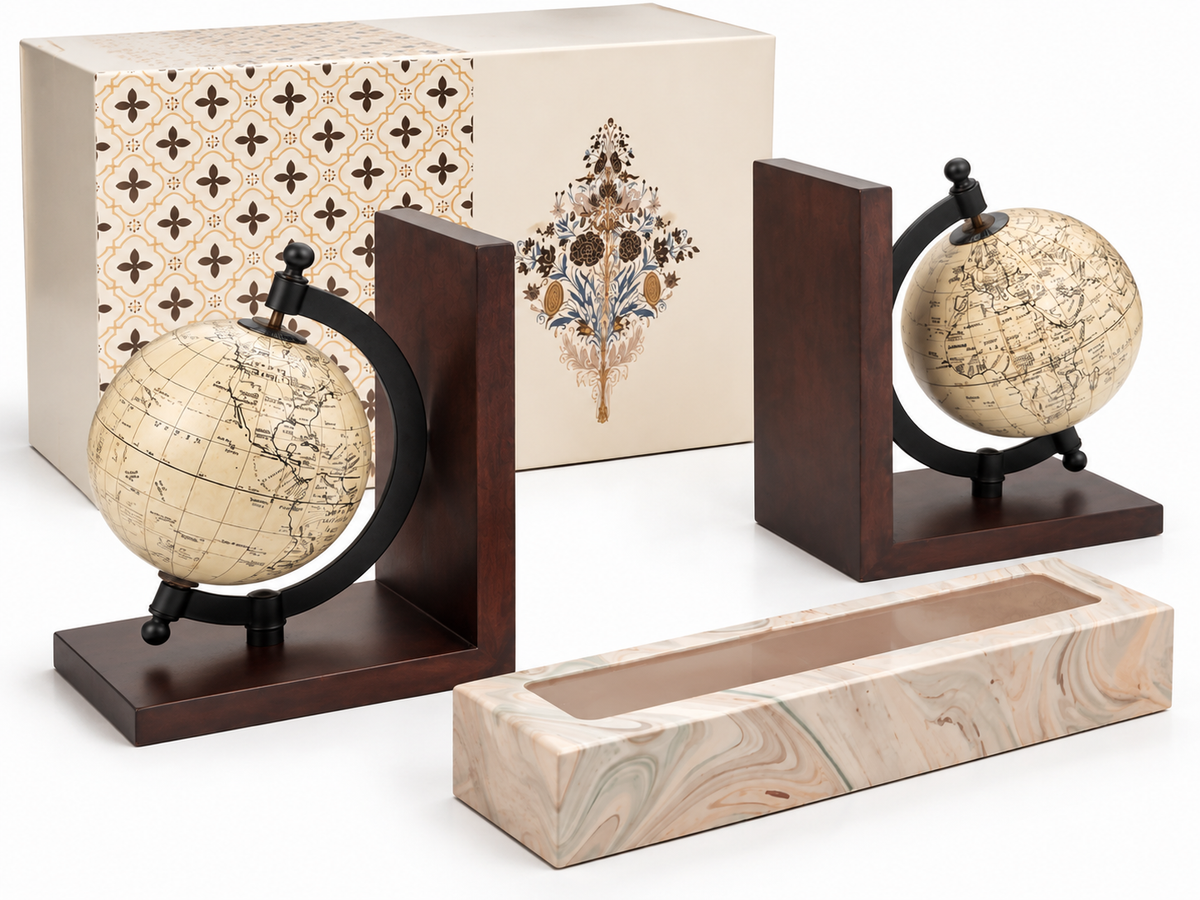 Izzhaar The Atlas Royale Collection
