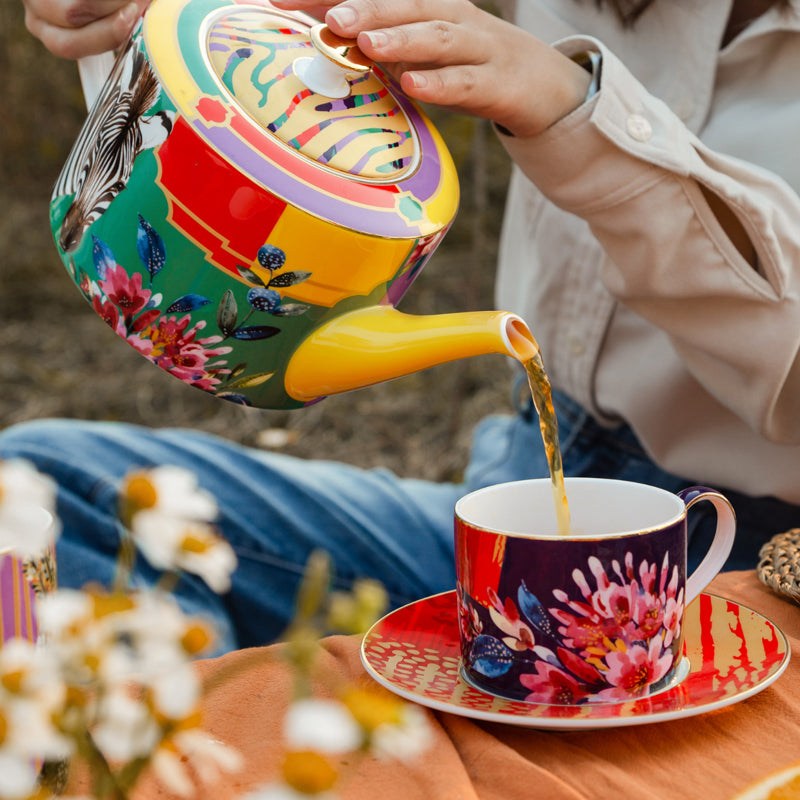 Wild Charm 
Saucer Cups