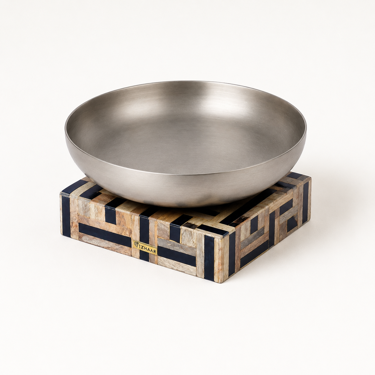 Izzhaar Silver Bowl Wooden Base-Square