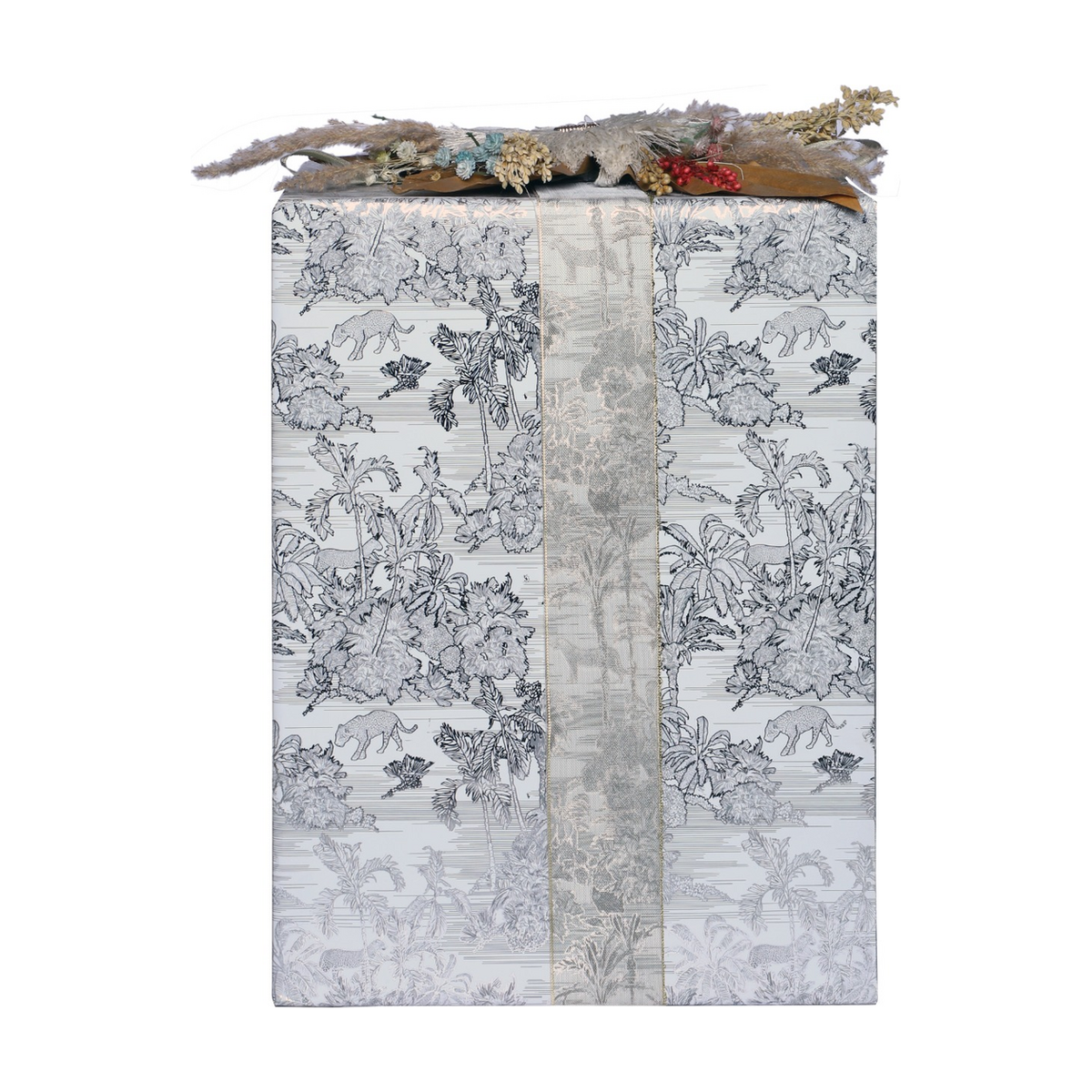 Izzhaar Snow Leopard Charmer Vase