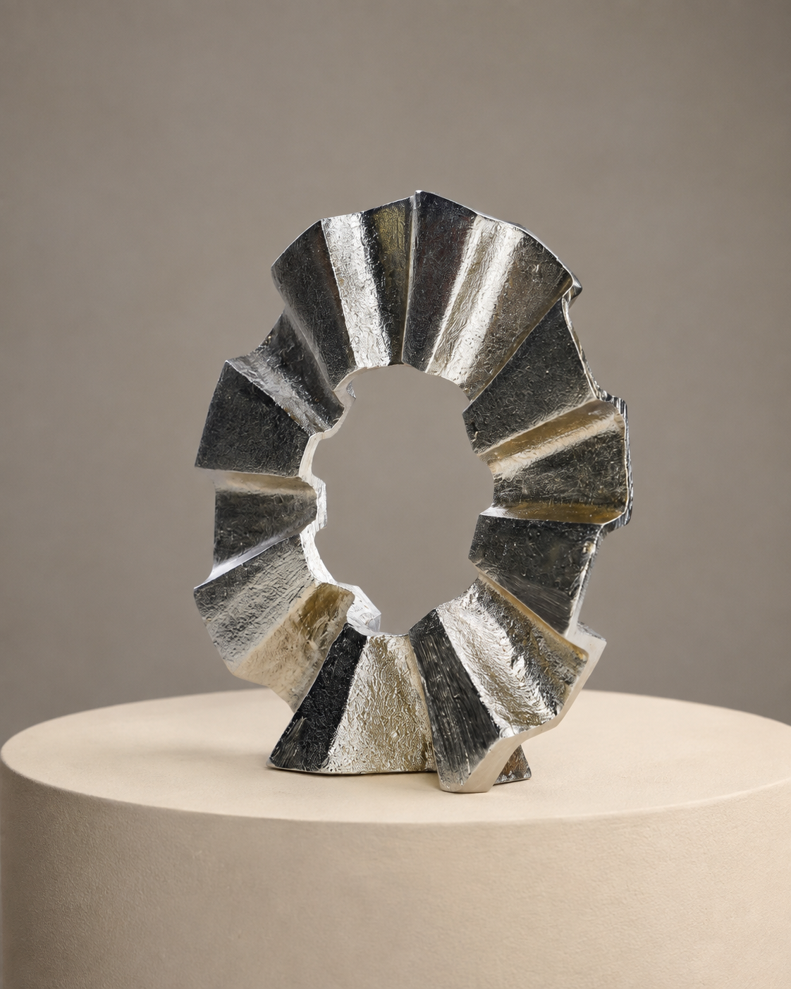 Izzhaar Decorative Metal Table Sculpture